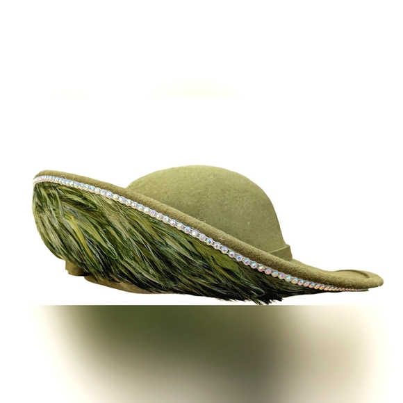 VINTAGE JACK MCCONNELL LUXURY GLAM 100% WOOL FEATHER SEQUIN HAT - Picture 3 of 7